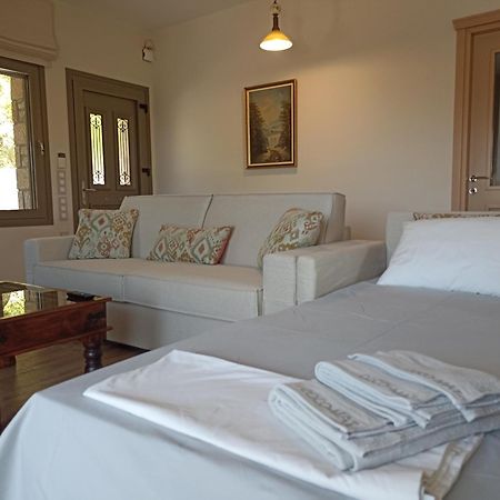 Seaside Retreat House Villa Paralia Sergoulas ภายนอก รูปภาพ