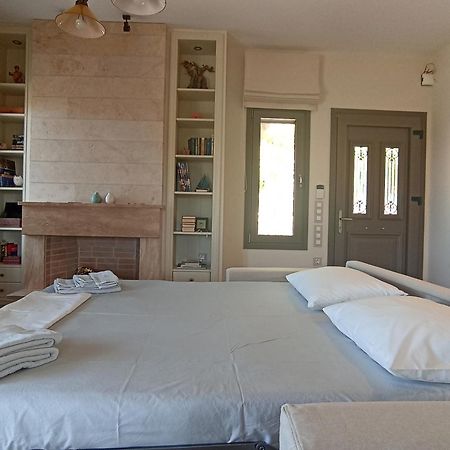 Seaside Retreat House Villa Paralia Sergoulas ภายนอก รูปภาพ